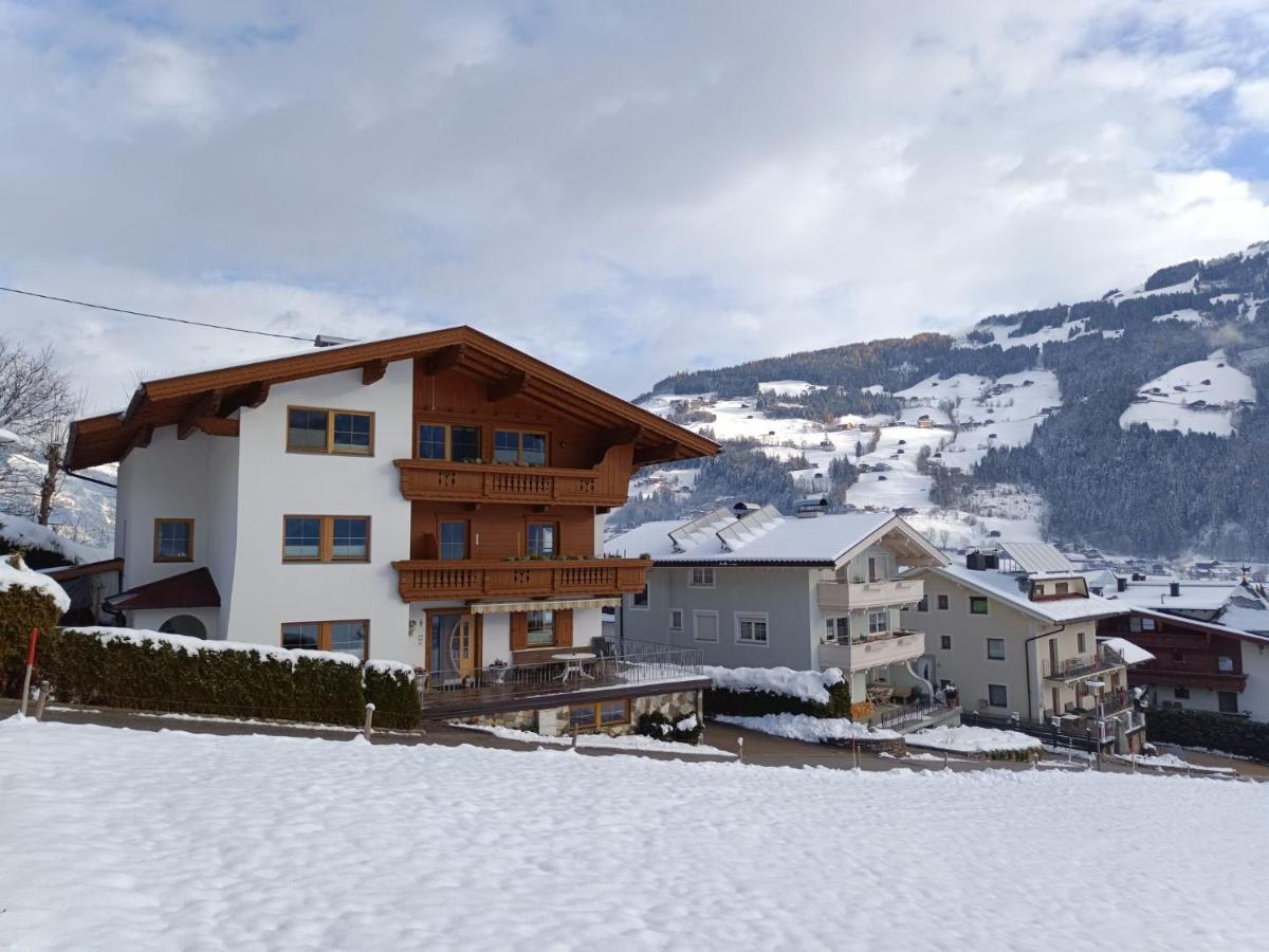 Great Apartment Near The Ski Area Hippach Extérieur photo